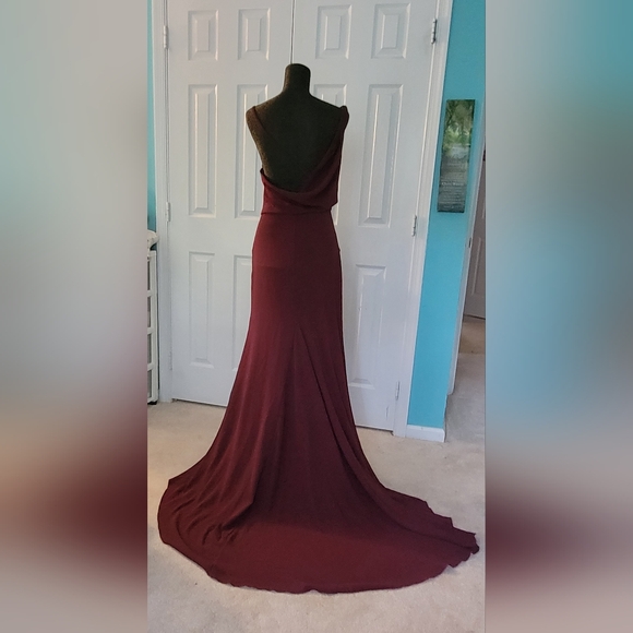 Vera Wang Bridal collection wine colored size 8 formal dress - Picture 4 of 16